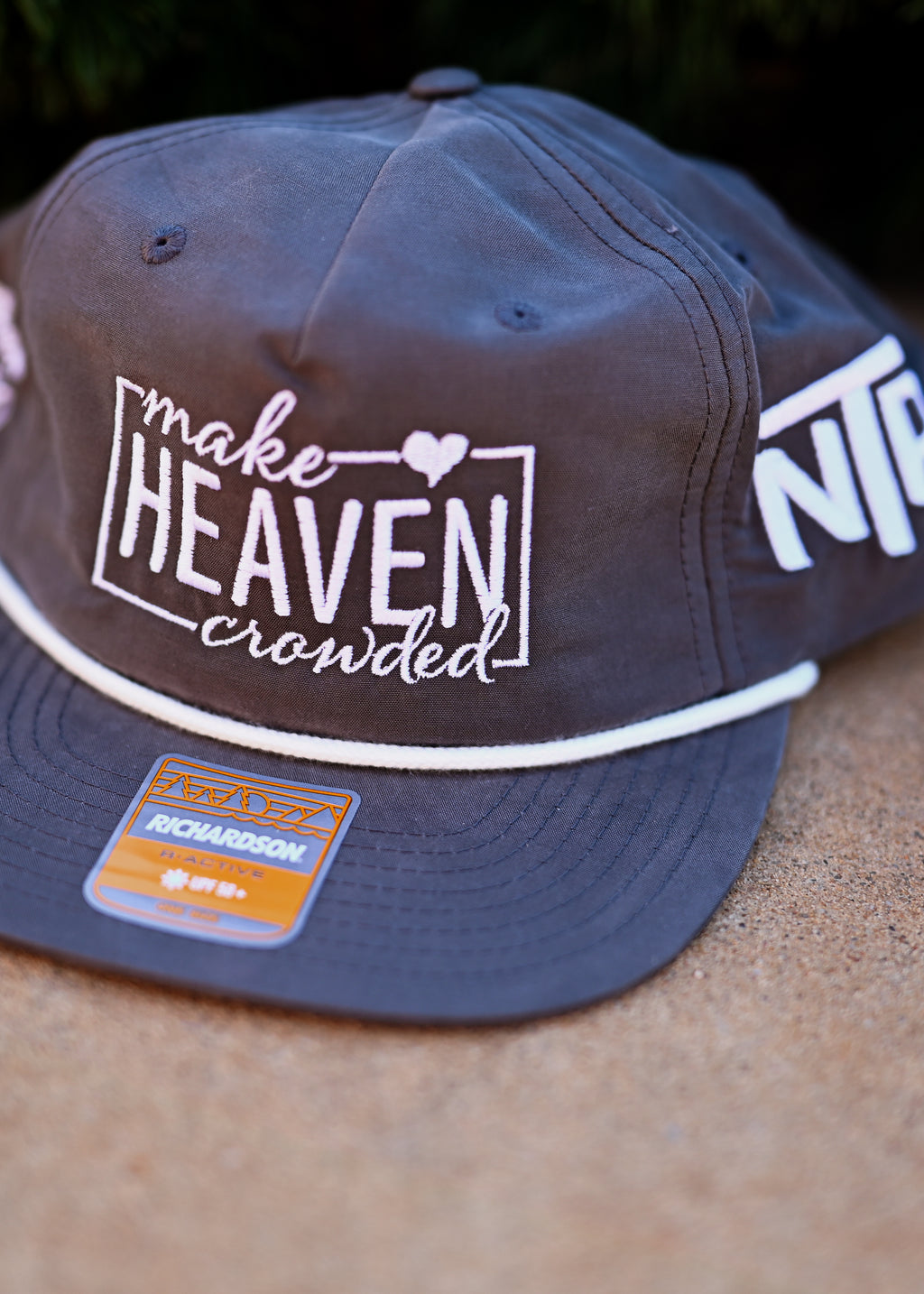 MAKE HEAVEN CROWDED | GREY/WHITE
