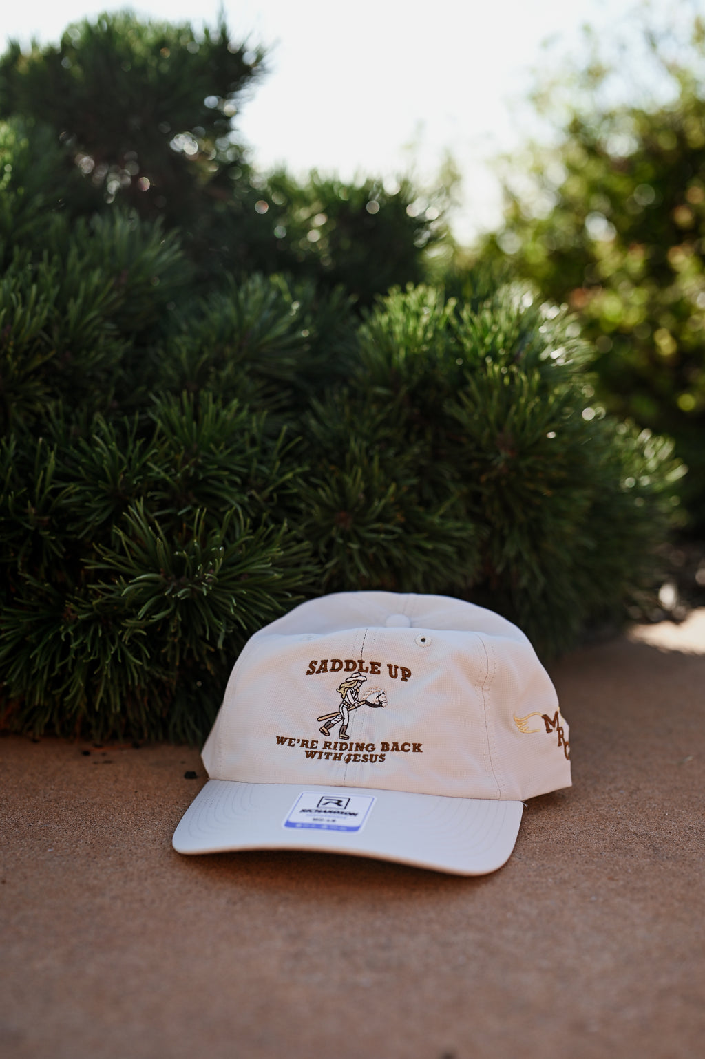 SADDLE UP | CREAM
