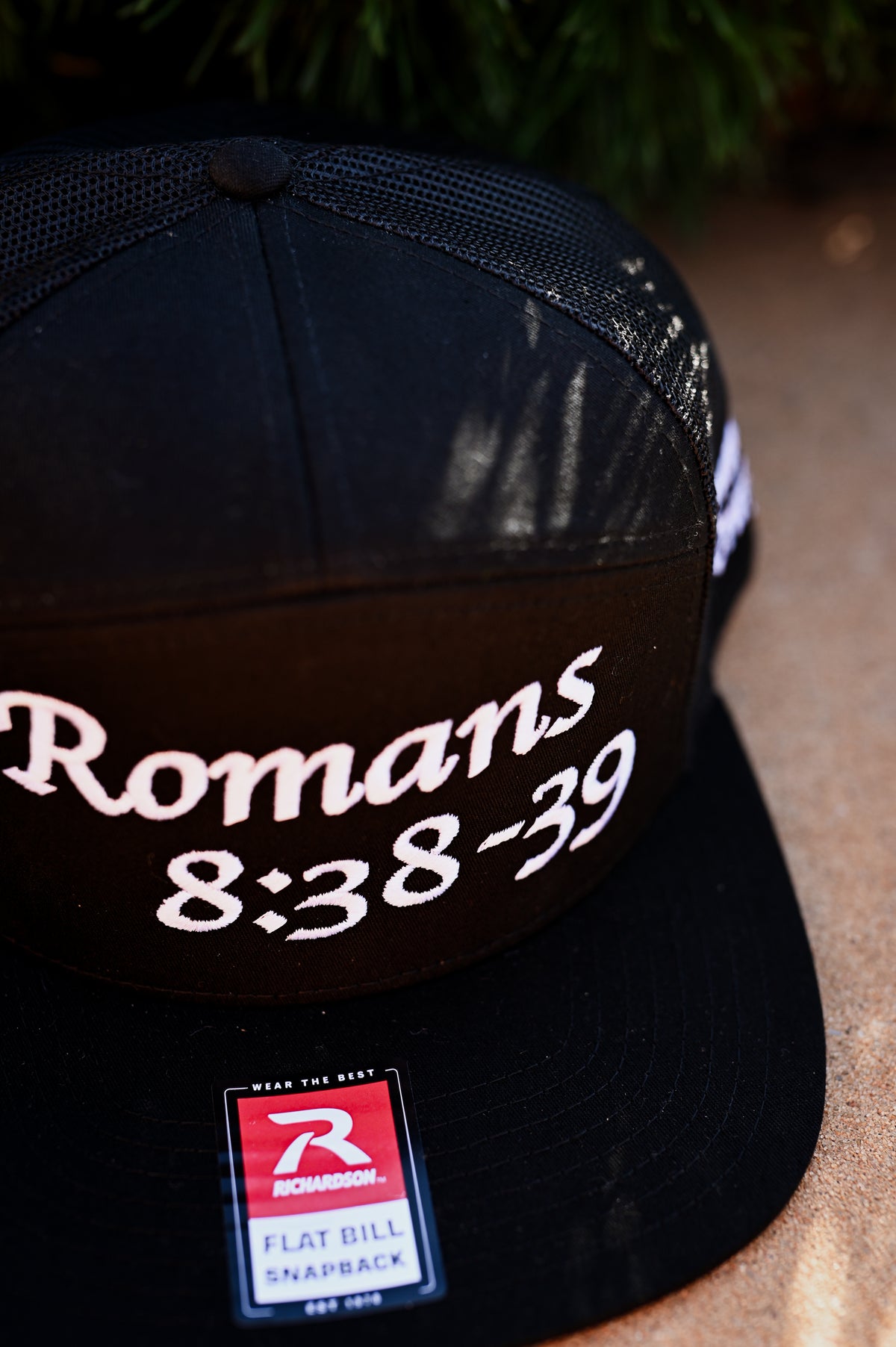 Romans 8:38-39 Black Richardson